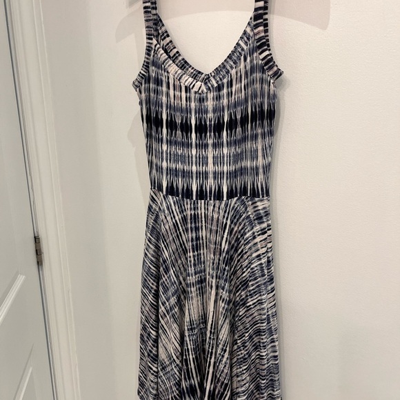 2/40$ ARTISAN dress size xs bleu and white - Picture 8 of 8